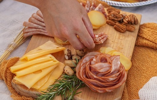  Piqueniques contam com facilidades para cestas práticas e deliciosas