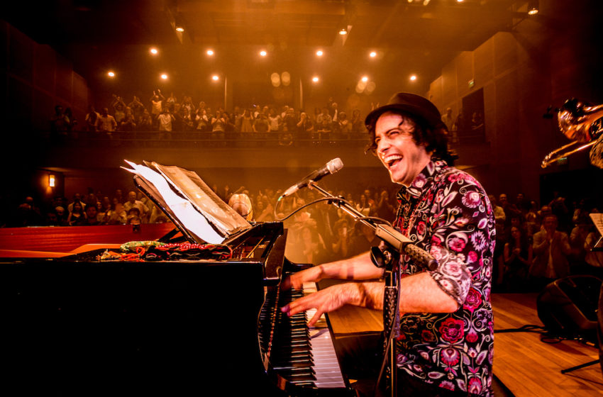  Festival reúne artistas de destaque no blues na Capital